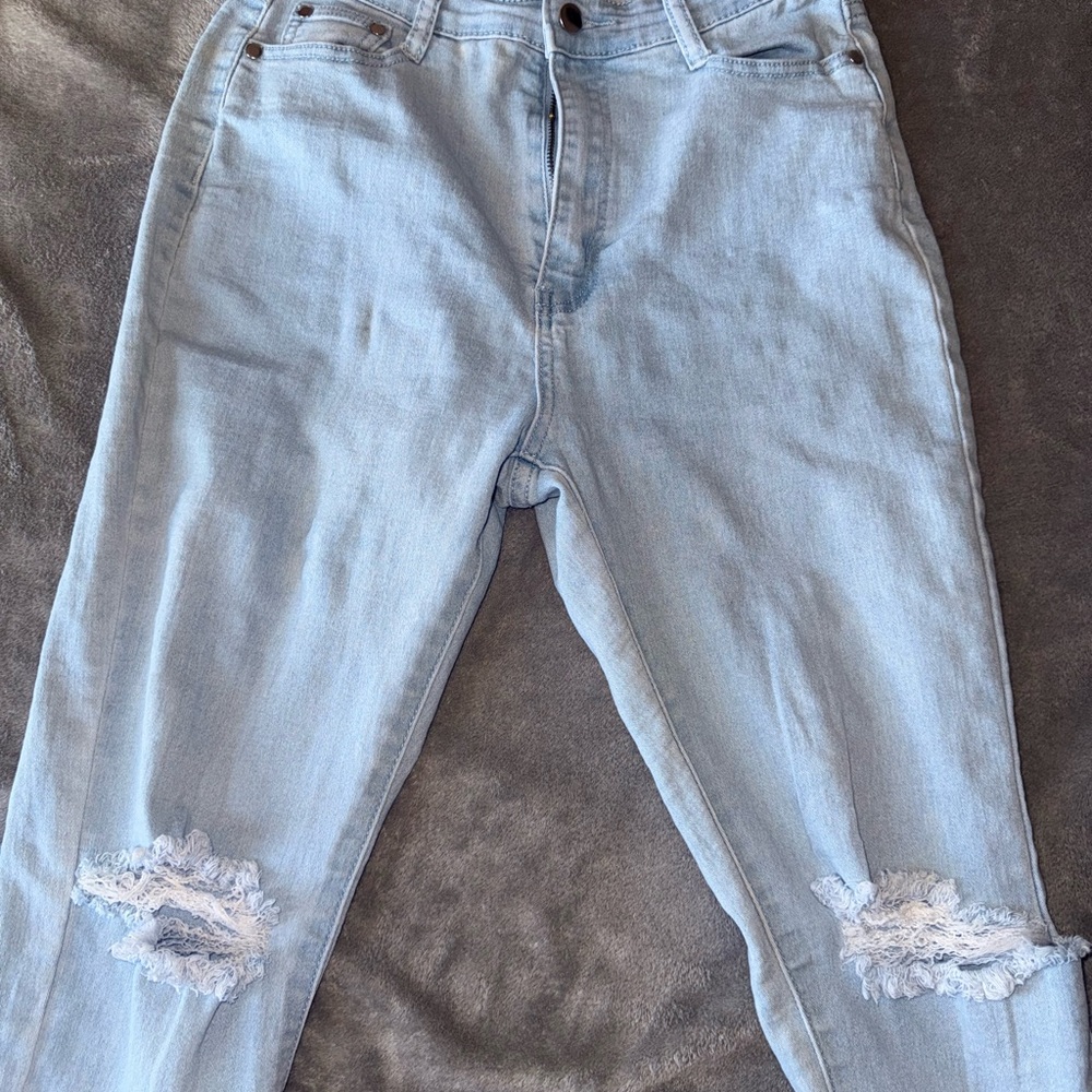 Fashion Nova Light Blue Boyfriend Jeans